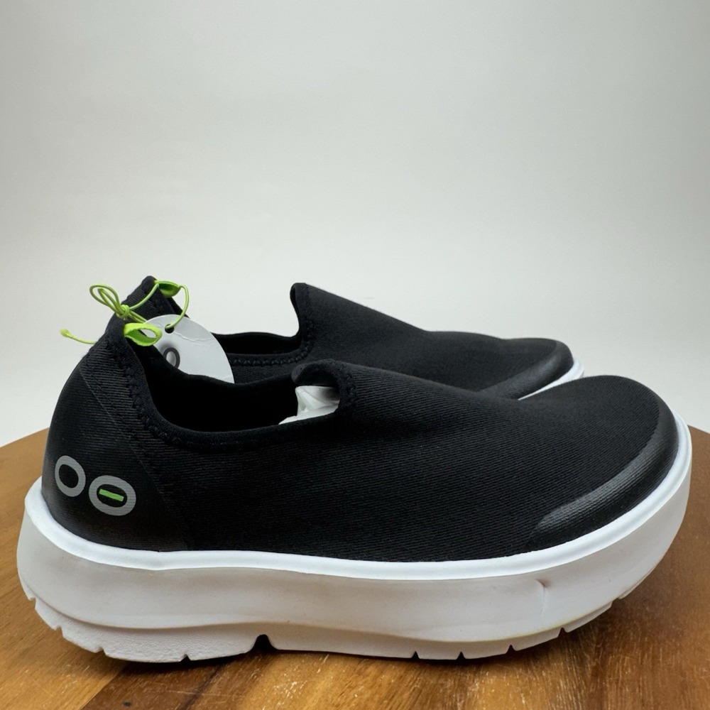 New Womens Oofos Oomg Eezee Black Athletic Low Recovery Pull On Shoes Size 7